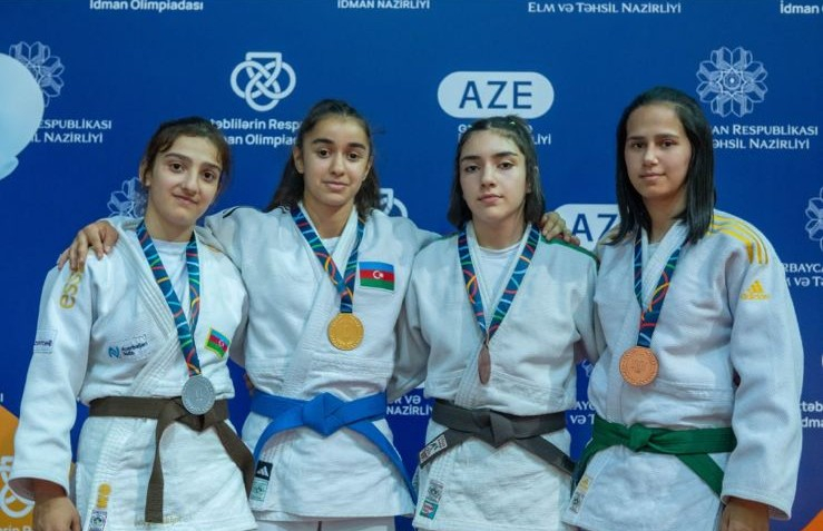 "Çempion olduğum üçün çox sevincliyəm" - MRİO2026-nın medalçıları 