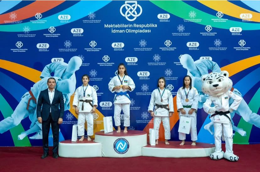 "Çempion olduğum üçün çox sevincliyəm" - MRİO2026-nın medalçıları 