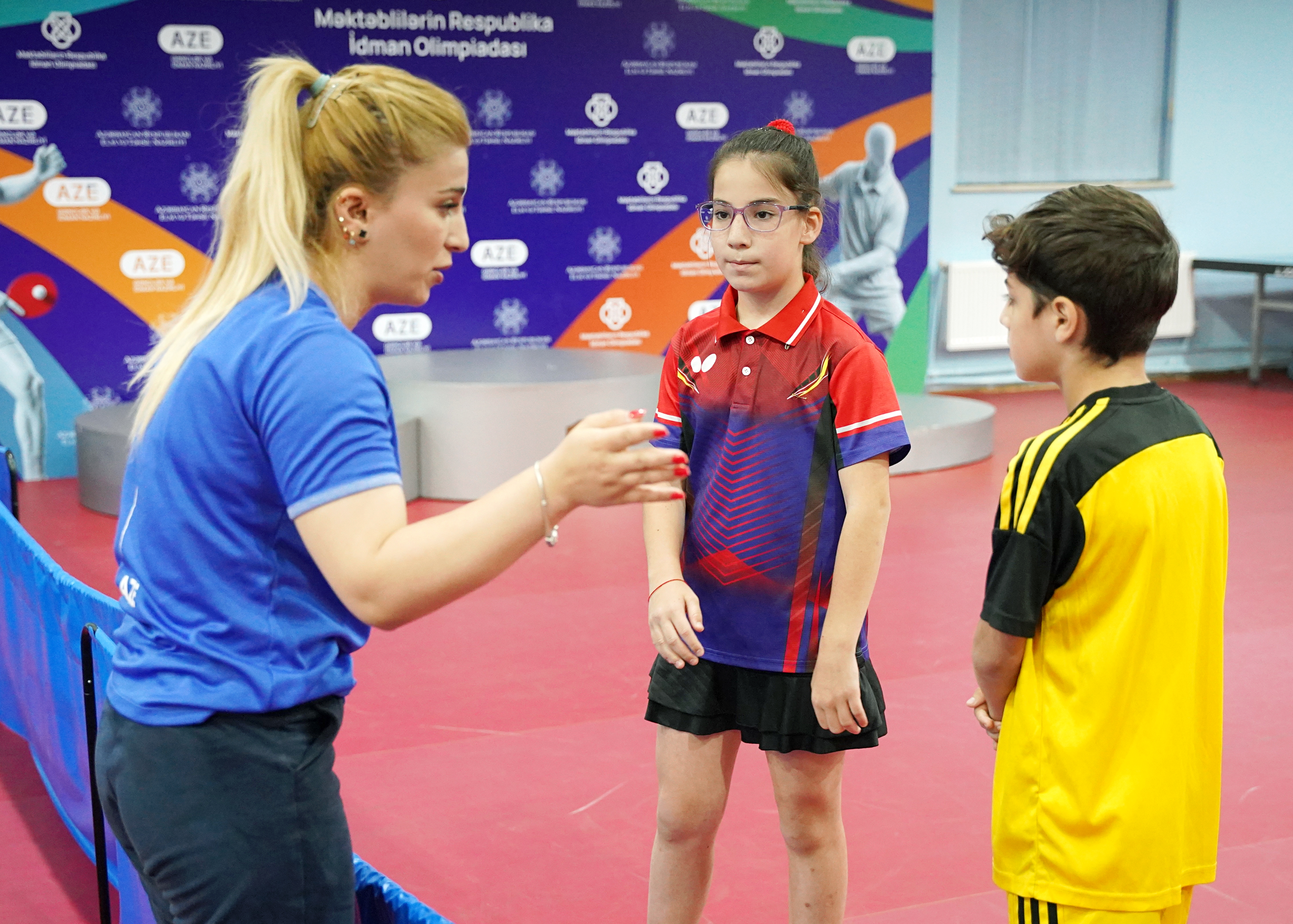 Stolüstü tennis yarışları başa çatıb