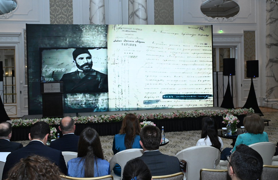“Qızların təhsilinə dəstək” layihəsinin II "Məzun günü" keçirilib