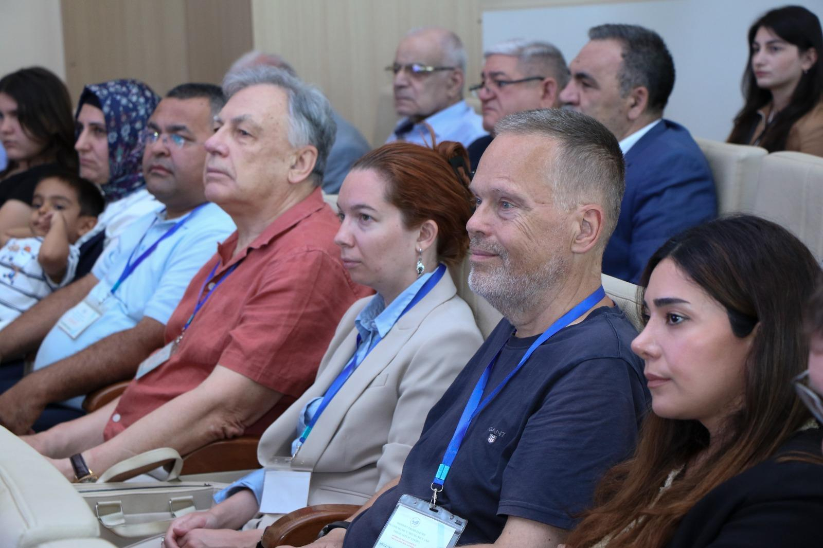 20-dən çox ölkənin nüfuzlu riyaziyyatçıları AzMİU-da bir araya gəlib