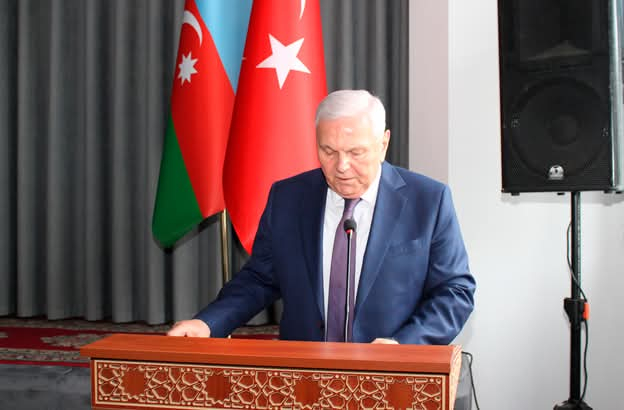 Şəkidə Bəxtiyar Vahabzadəyə həsr olunmuş beynəlxalq konfrans keçirilib