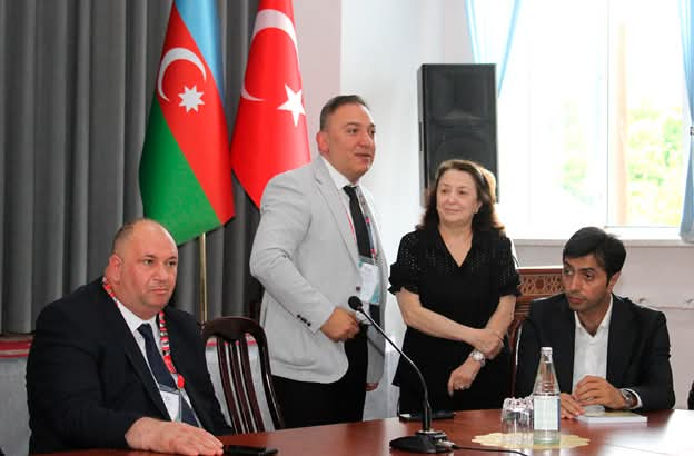 Şəkidə Bəxtiyar Vahabzadəyə həsr olunmuş beynəlxalq konfrans keçirilib