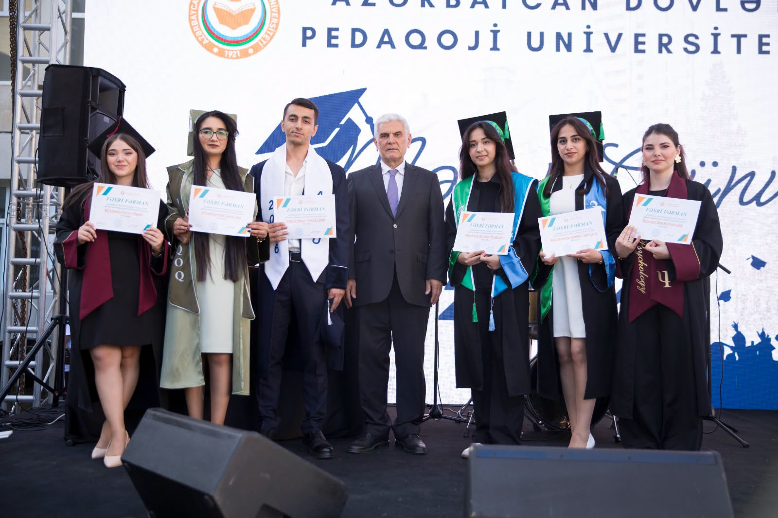 ADPU-da "Məzun günü" keçirilib