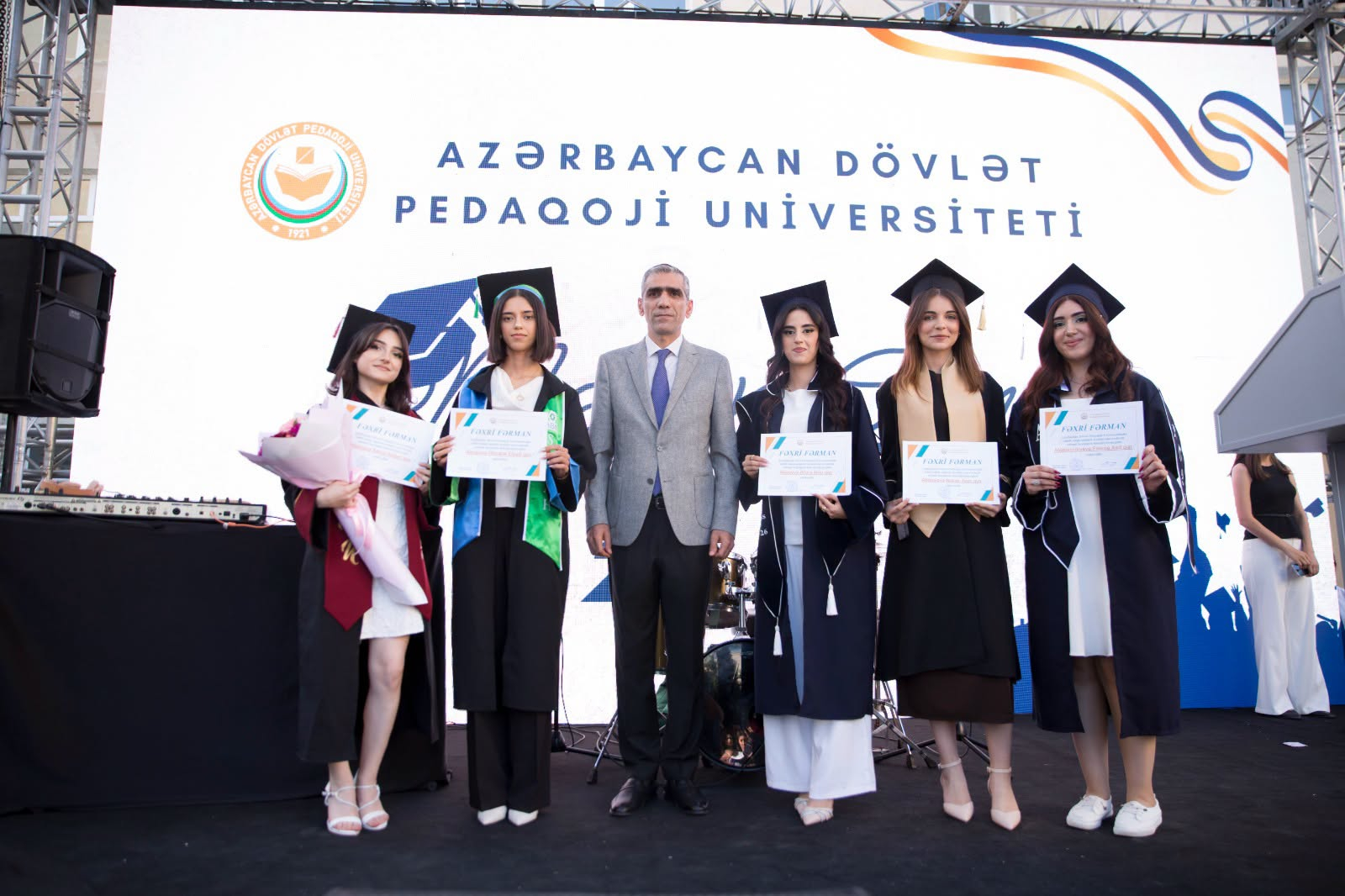 ADPU-da "Məzun günü" keçirilib