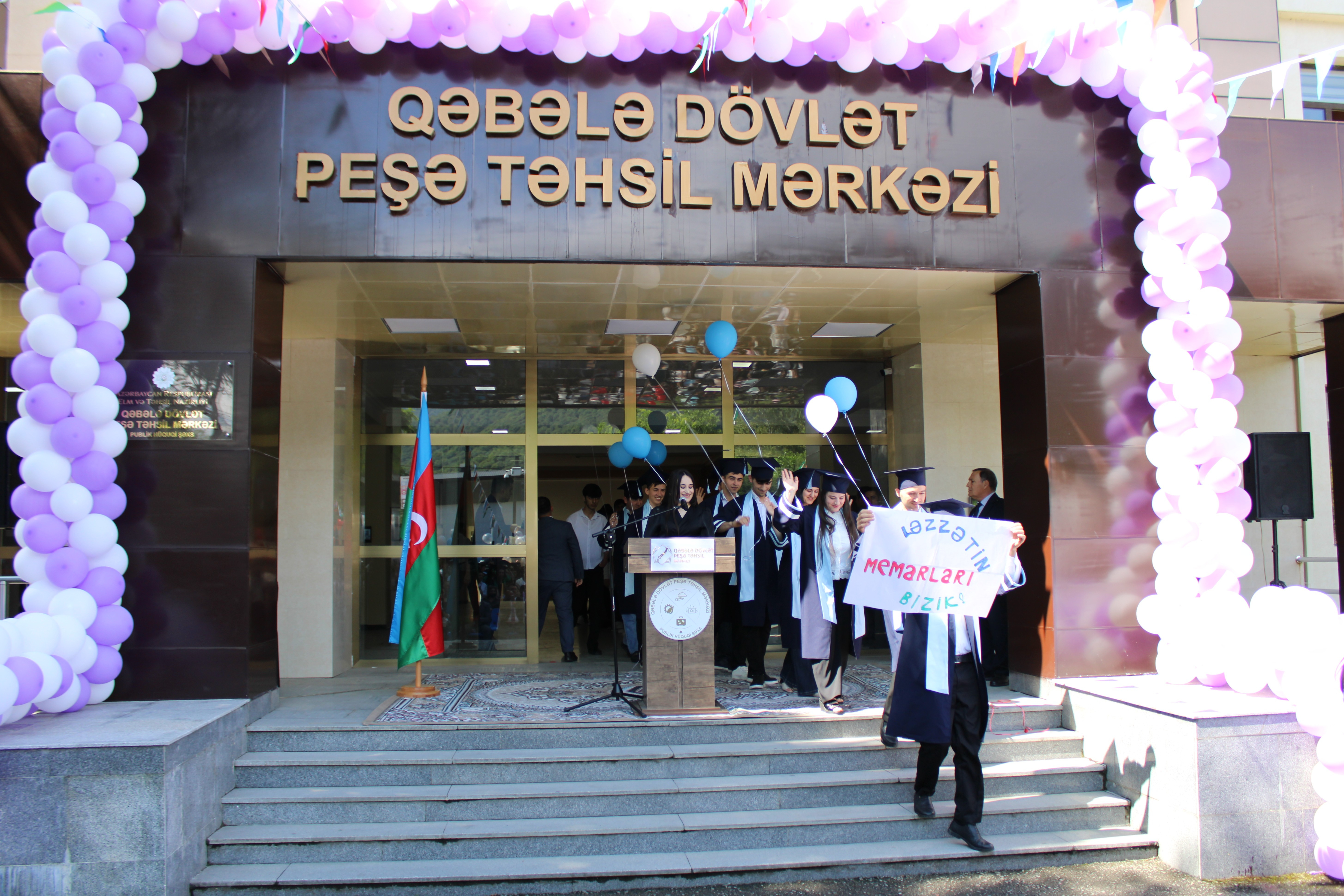 Qəbələ Dövlət Peşə Təhsil Mərkəzində "Məzun günü" keçirilib