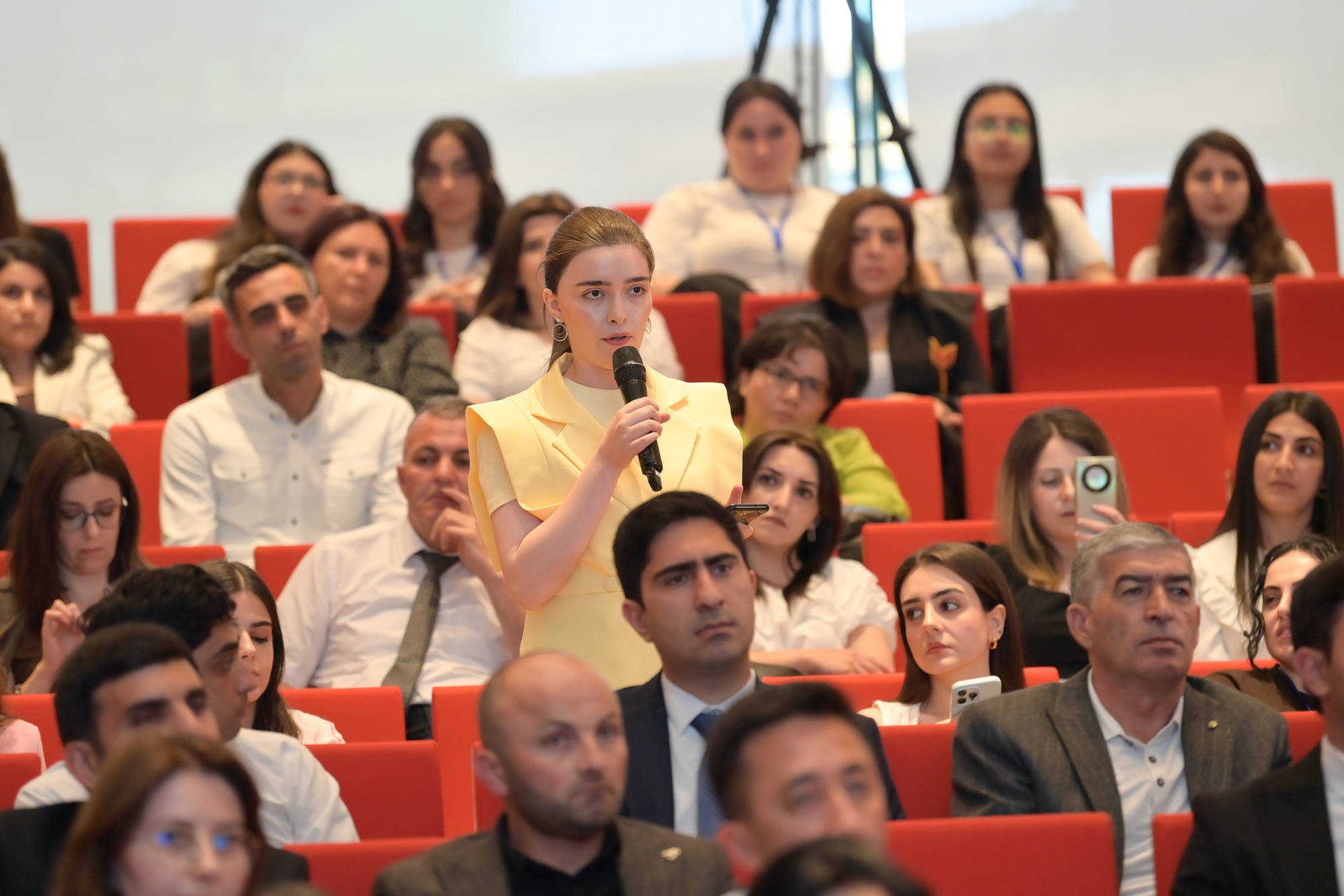 “Sertifikatlaşdırma: səriştəli müəllim - keyfiyyətli təhsil" mövzusunda tədbir keçirilib