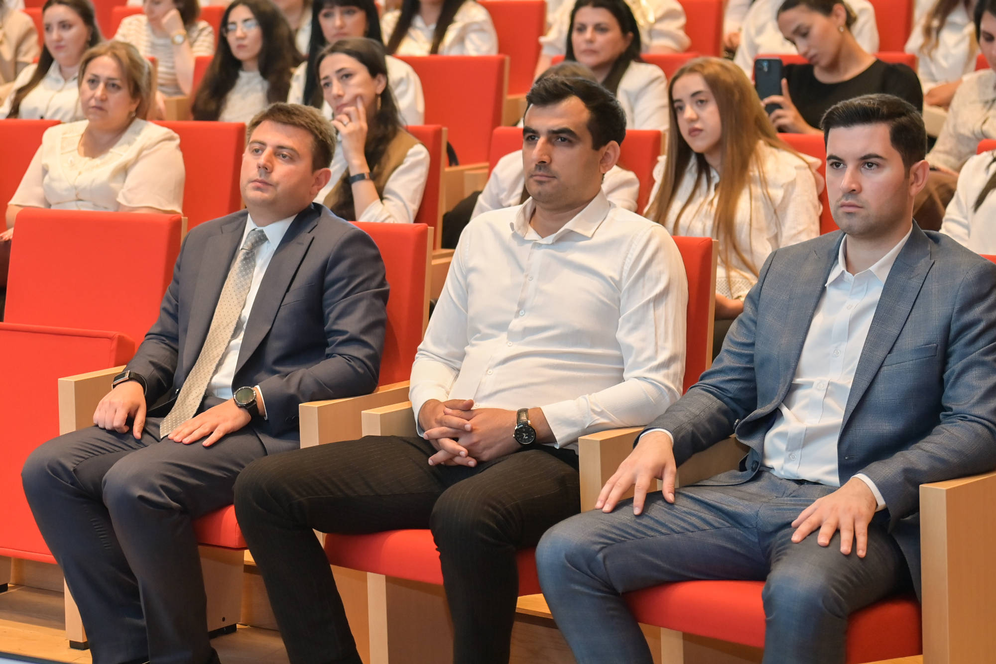 “Sertifikatlaşdırma: səriştəli müəllim - keyfiyyətli təhsil" mövzusunda tədbir keçirilib