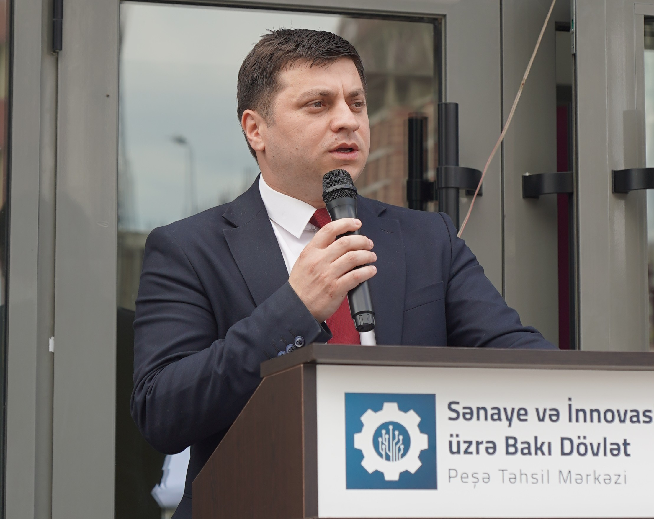 Bakı Dövlət Peşə Təhsil Mərkəzində “Məzun günü” keçirilib