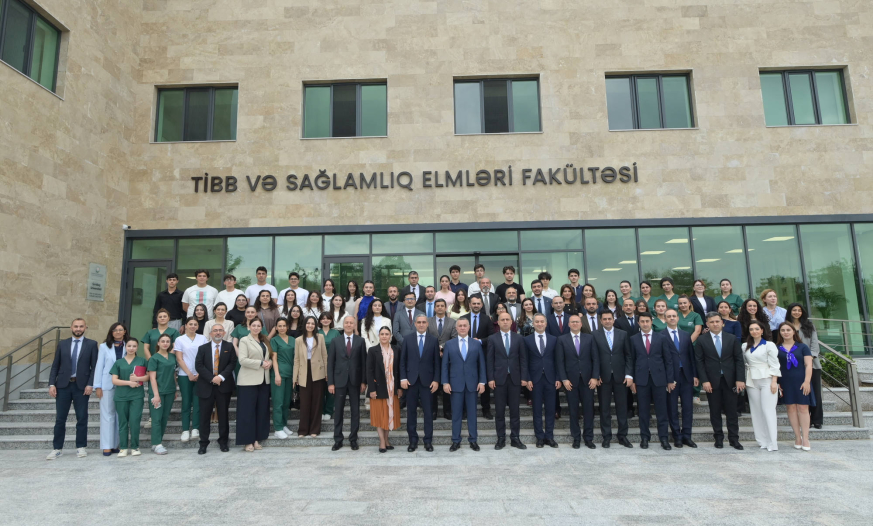 Emin Əmrullayev və Teymur Musayev Qarabağ Universitetinin Klinikasında olublar