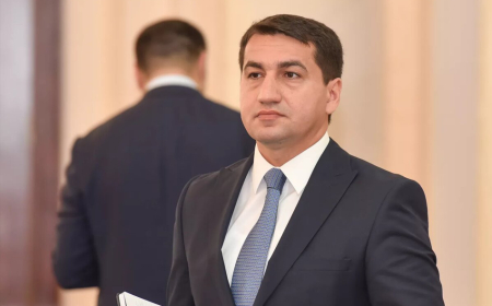 Media fəaliyyətini mövcud reallıqlara uyğunlaşdırmağı bacarır - Prezidentin köməkçisi