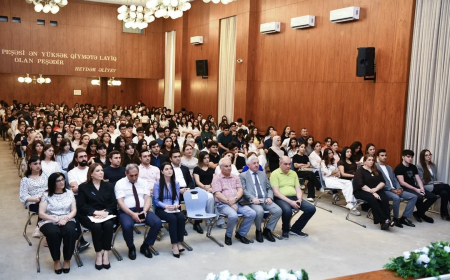 ADNSU-da abituriyentlər üçün “Açıq Qapı Günü” keçirilib