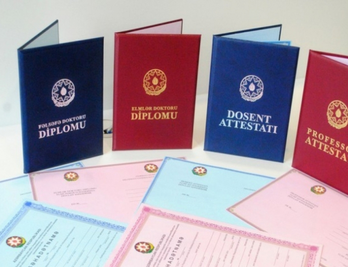 Bu il 335 nəfərə alimlik dərəcəsi verilib