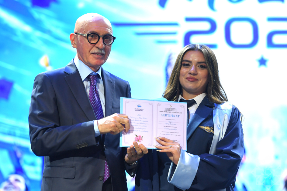Milli Aviasiya Akademiyasında “Məzun günü” keçirilib