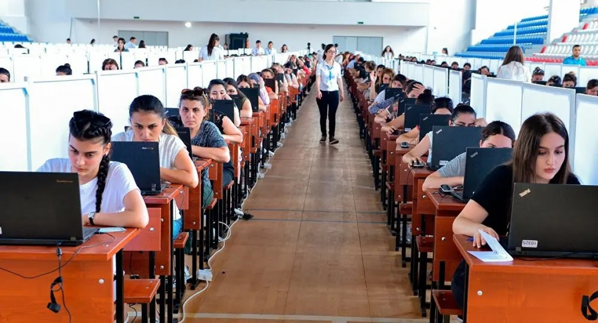 Mütəxəssis: Peşə hazırlığı zəif olan müəllim təhsilin keyfiyyətini aşağı salır