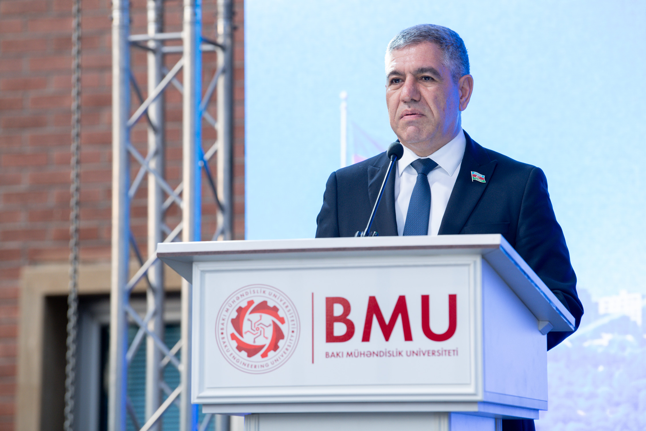 BMU-da “Məzun günü” tədbiri keçirilib