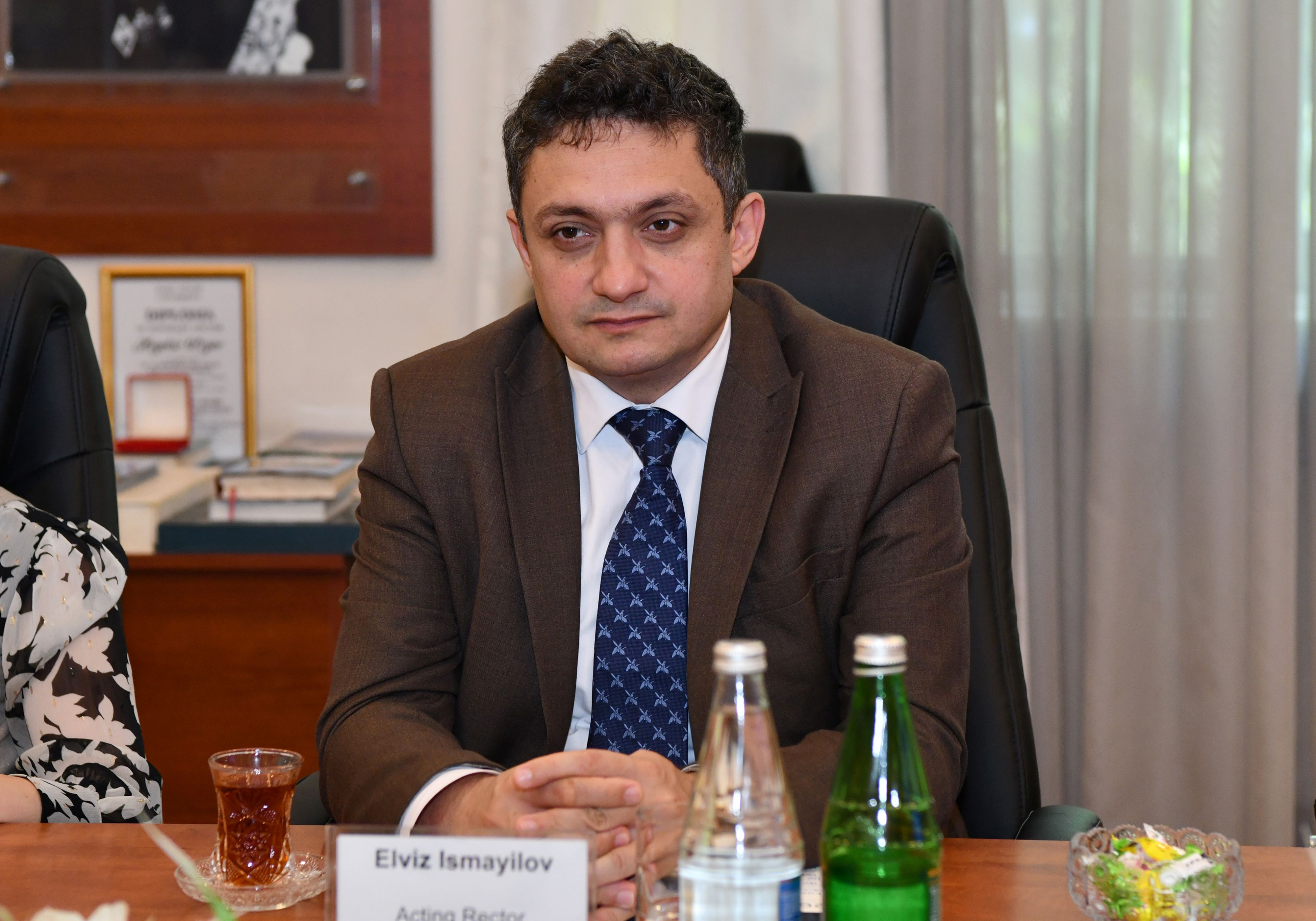 ADNSU və Vorvik Universitetinin ikili diplom proqramı müzakirə edilib