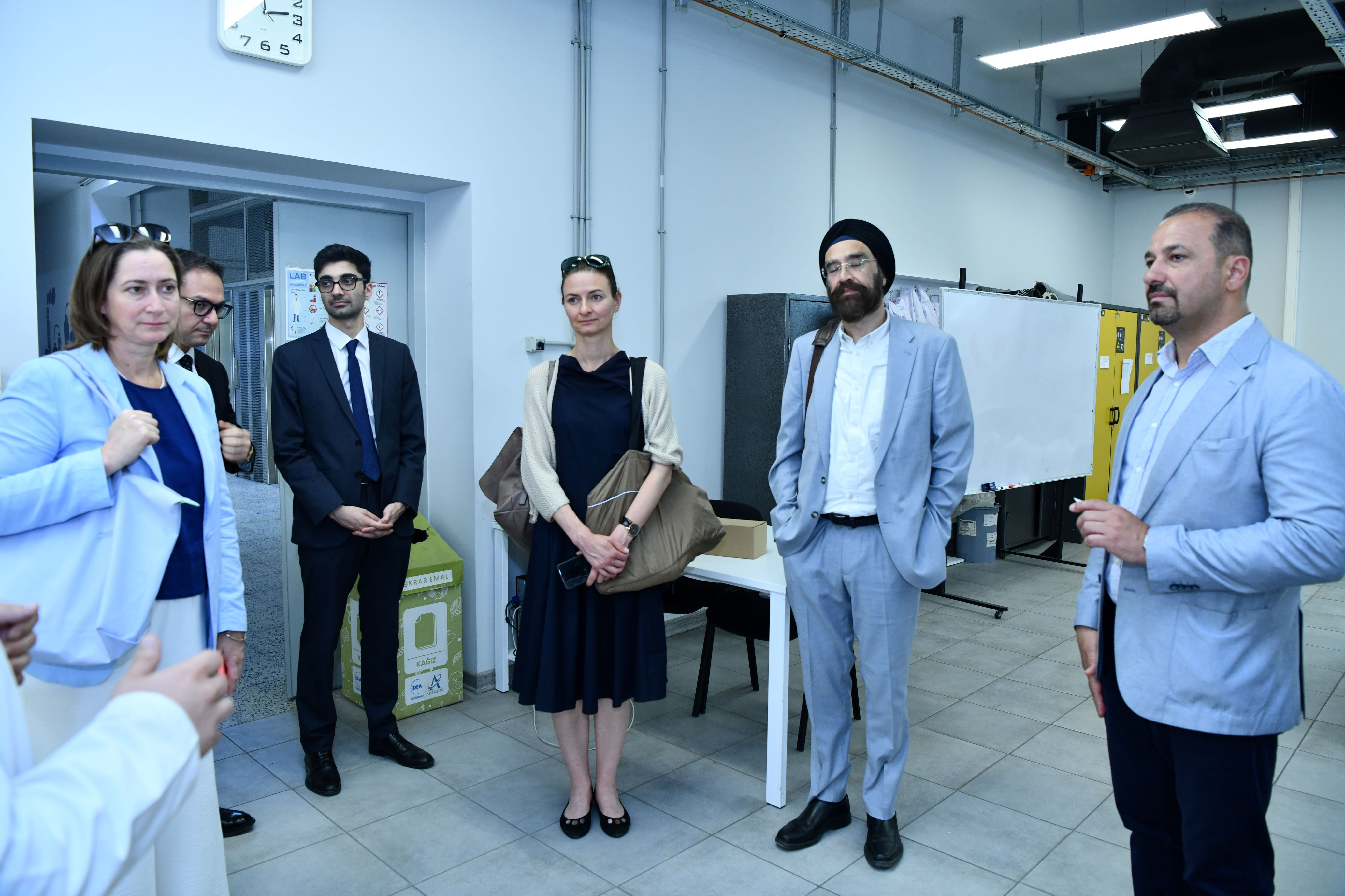ADNSU və Vorvik Universitetinin ikili diplom proqramı müzakirə edilib