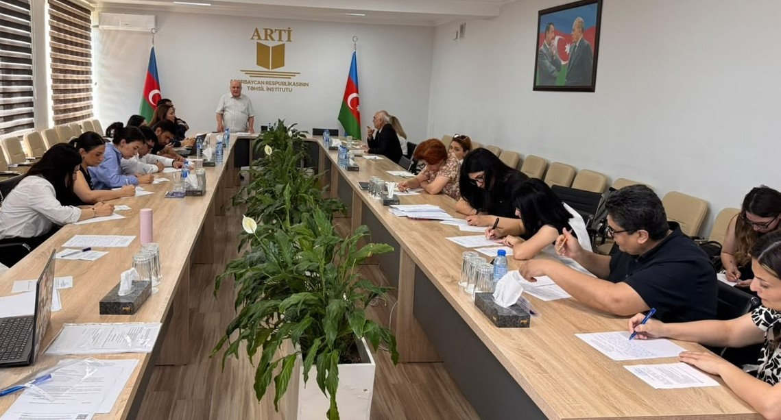 Təhsil İnstitutunda doktorluq imtahanlarının sessiyaları keçirilib