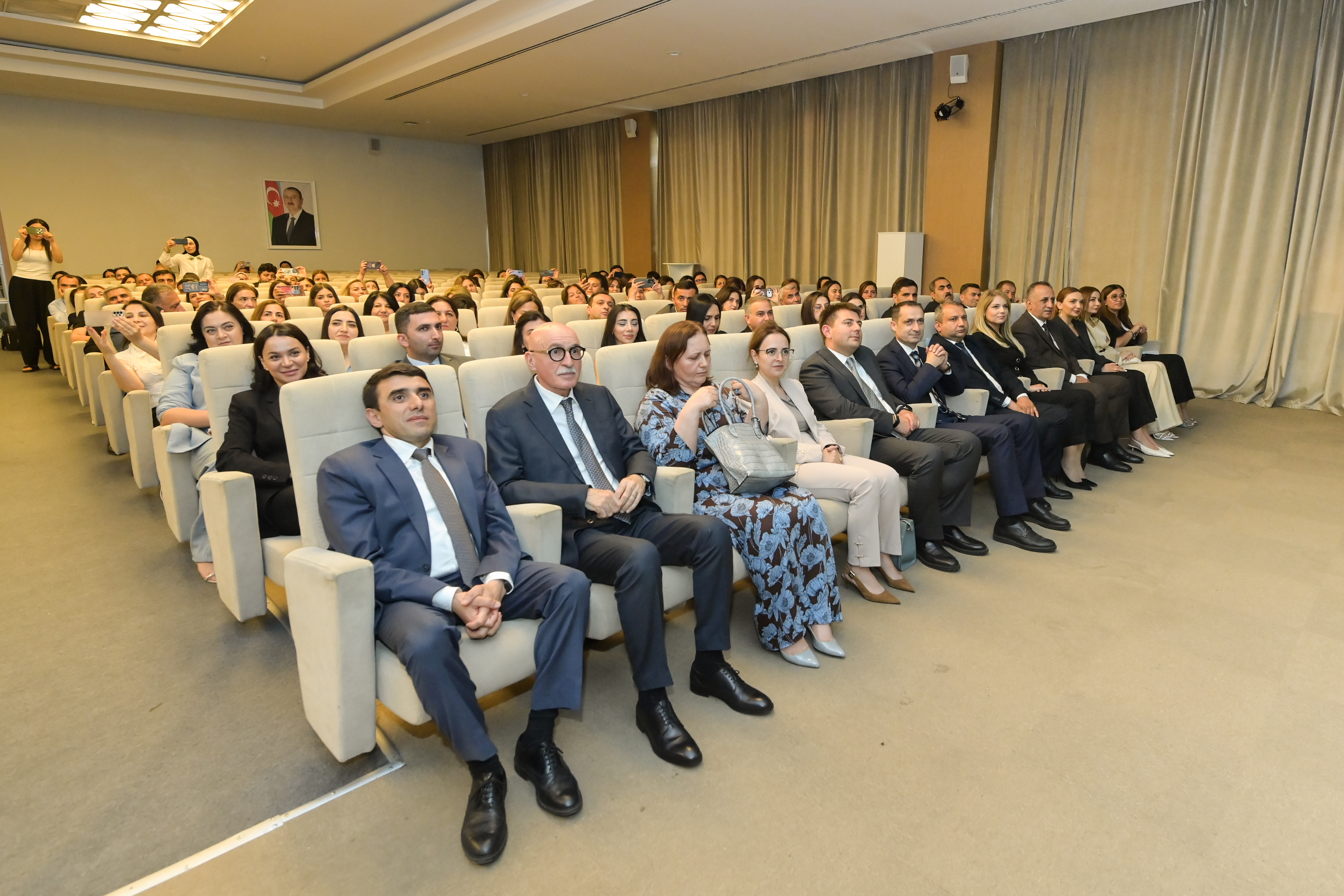 “BilBacar” müsabiqəsinin qalibləri mükafatlandırılıblar