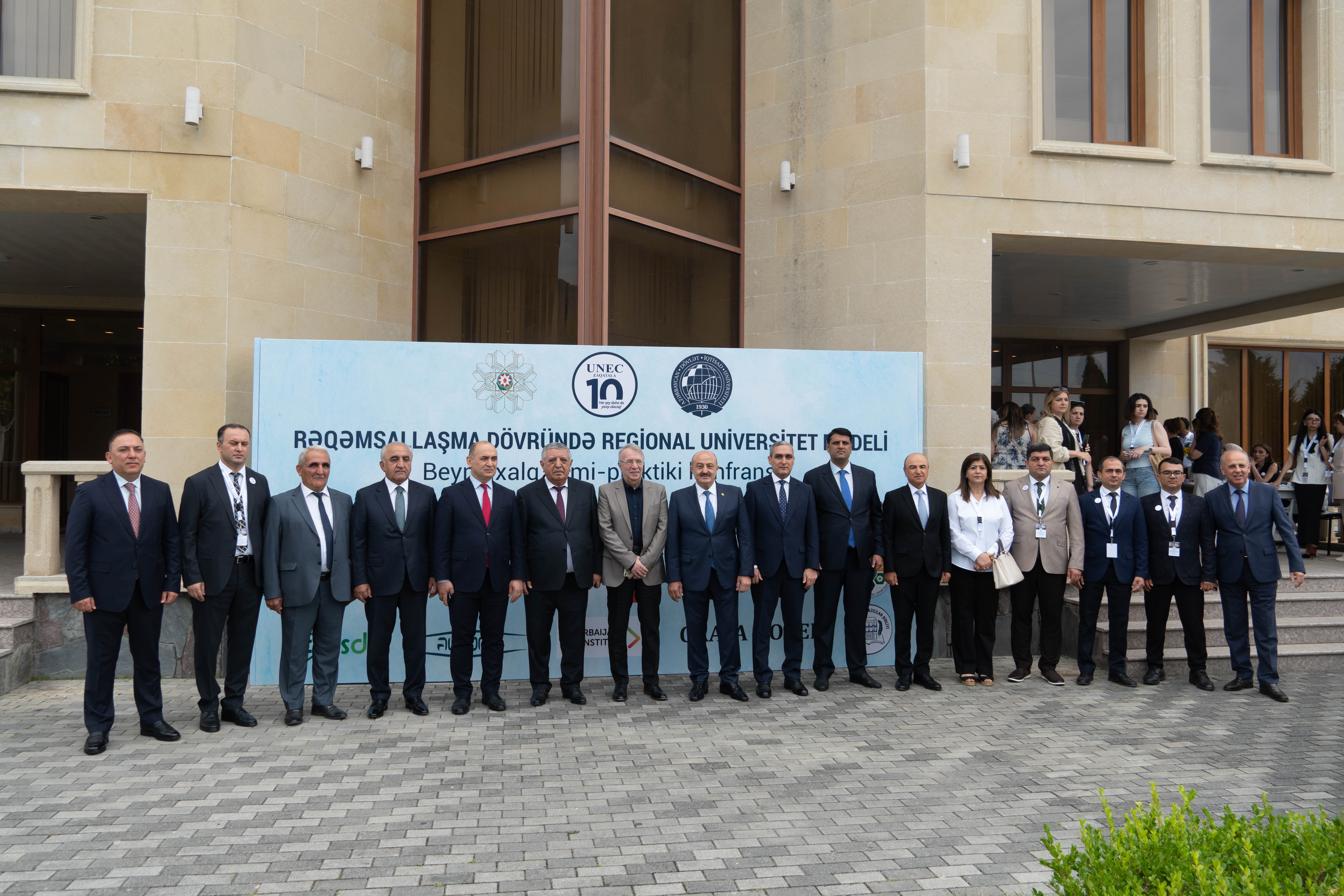 “Rəqəmsallaşma dövründə regional universitet modeli” mövzusunda konfrans keçirilib