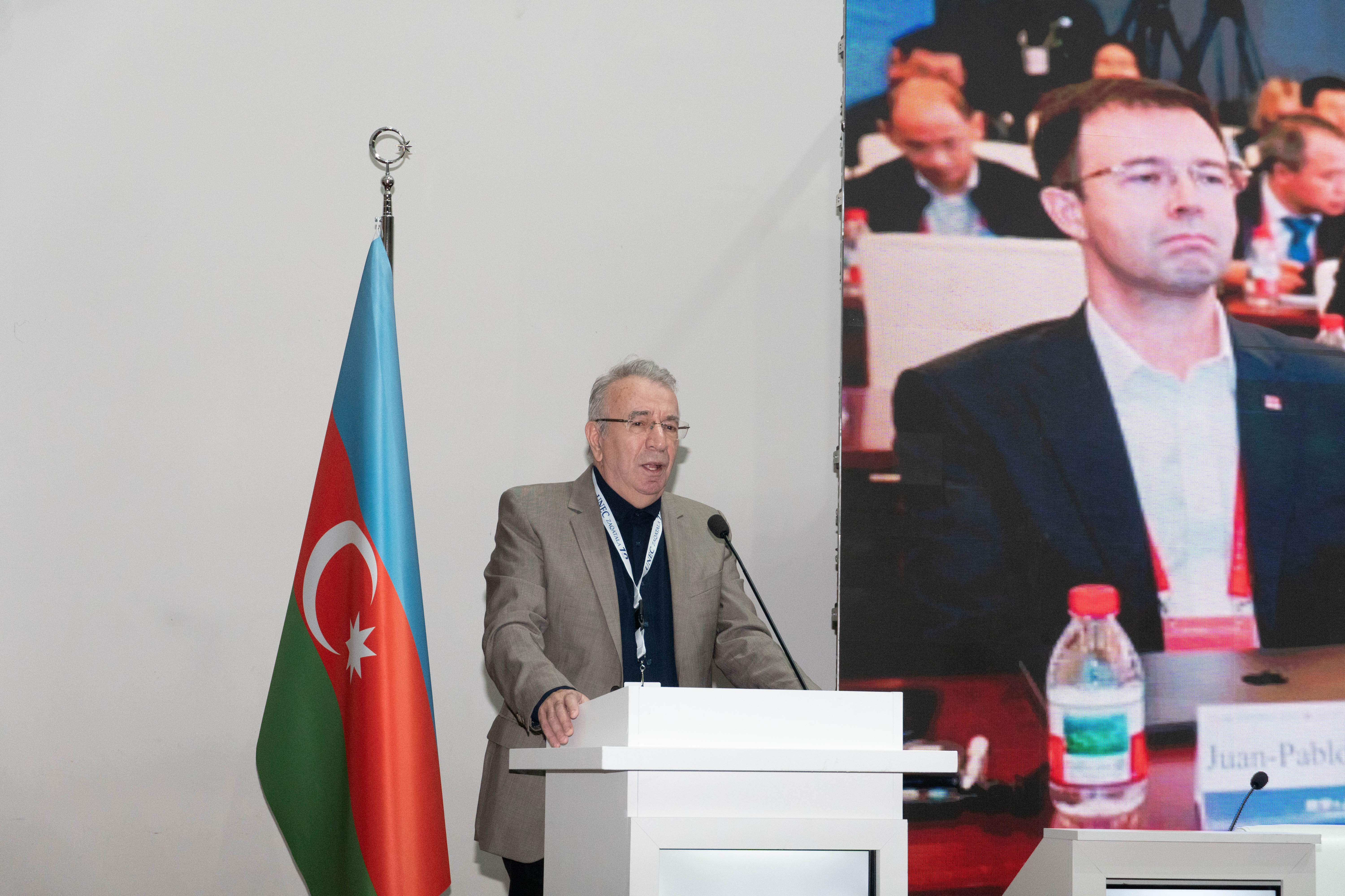 “Rəqəmsallaşma dövründə regional universitet modeli” mövzusunda konfrans keçirilib