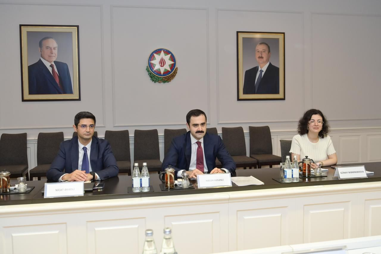 Nazir müavini İstanbul Atlas Universitetinin rektoru ilə görüşüb