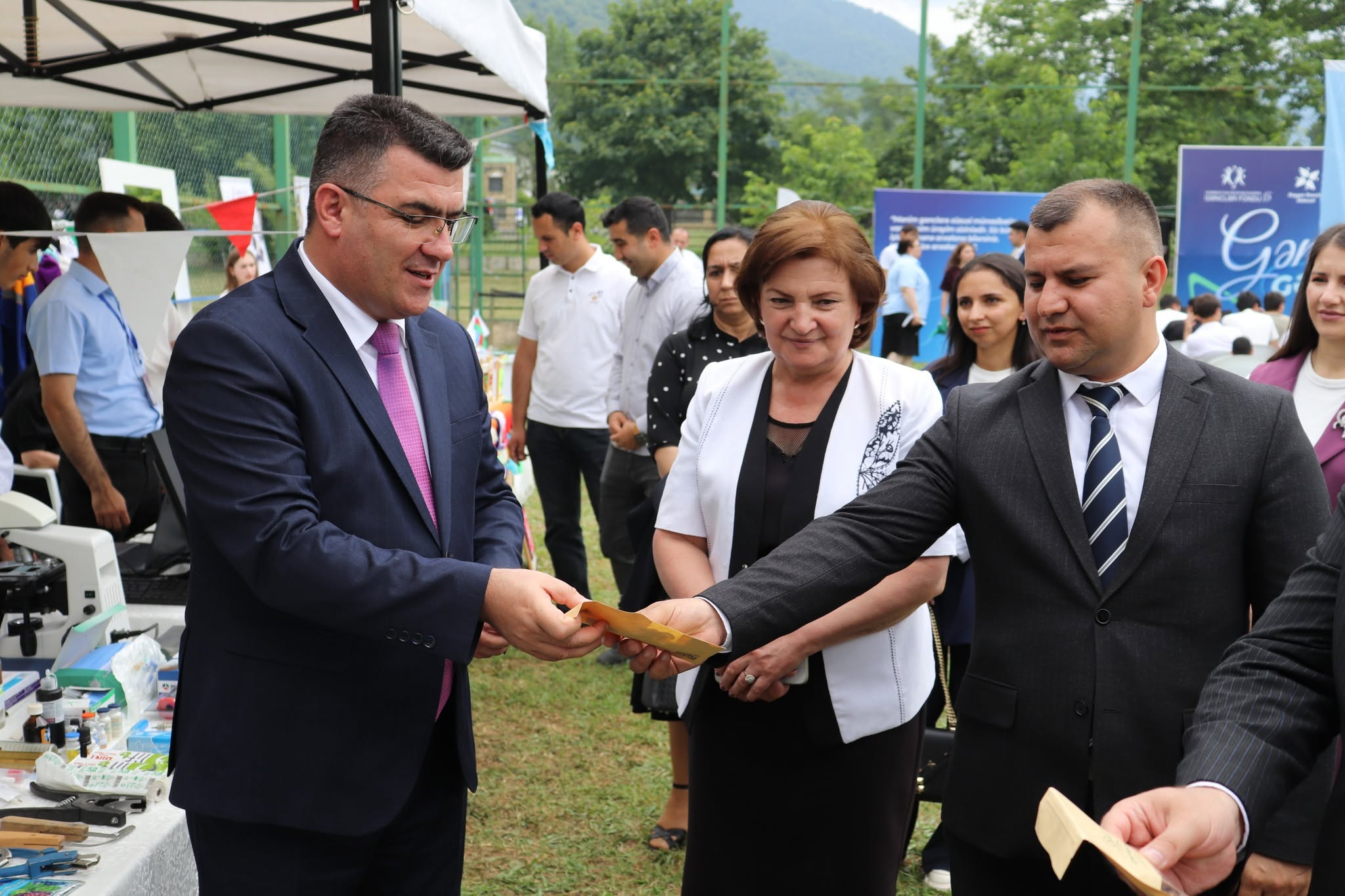 Qəbələdə “Səyyar gənclər xidməti” layihəsinin açılışı olub