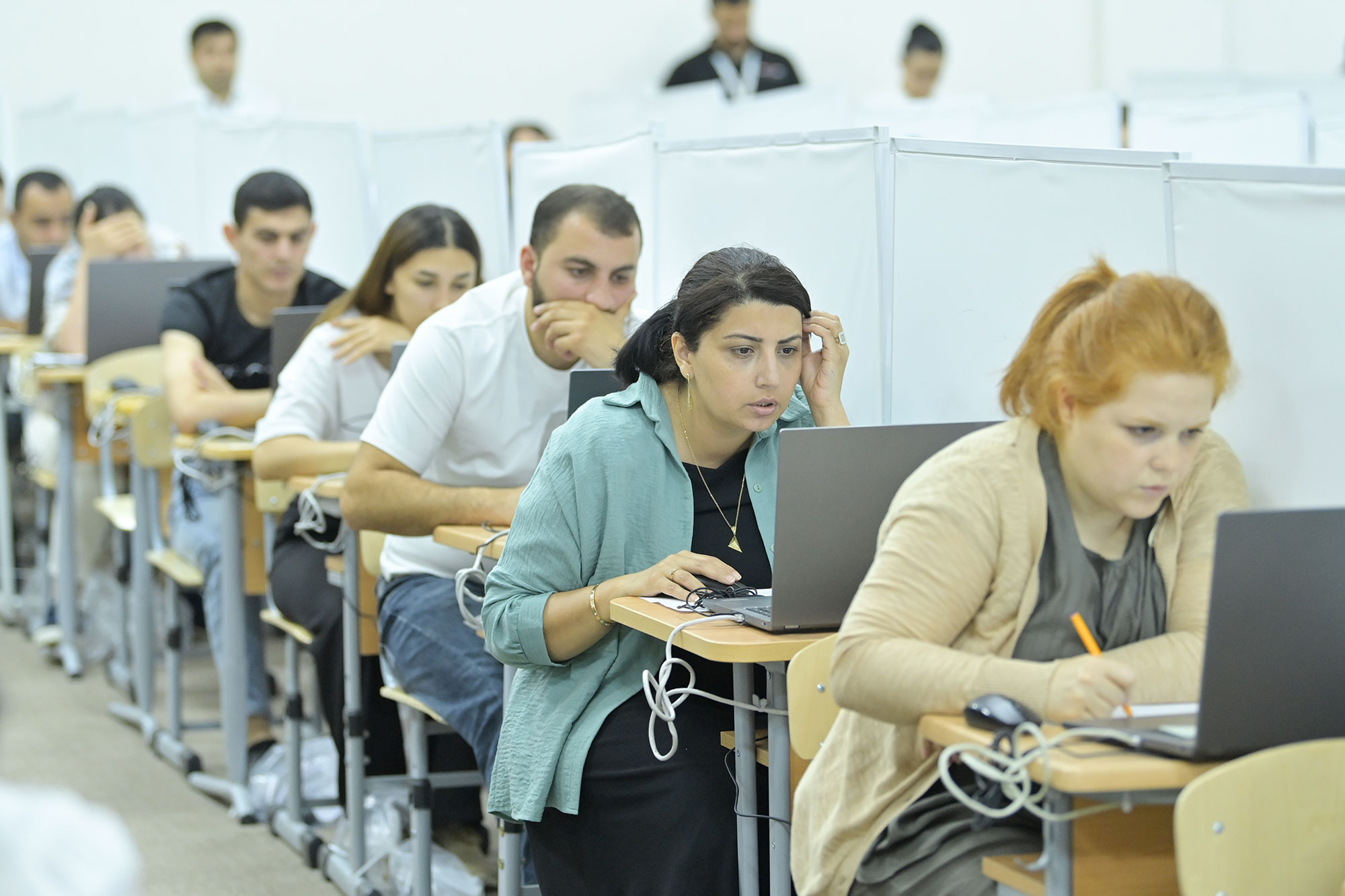 MİQ-in test imtahanı mərhələsinə infotur təşkil olunub