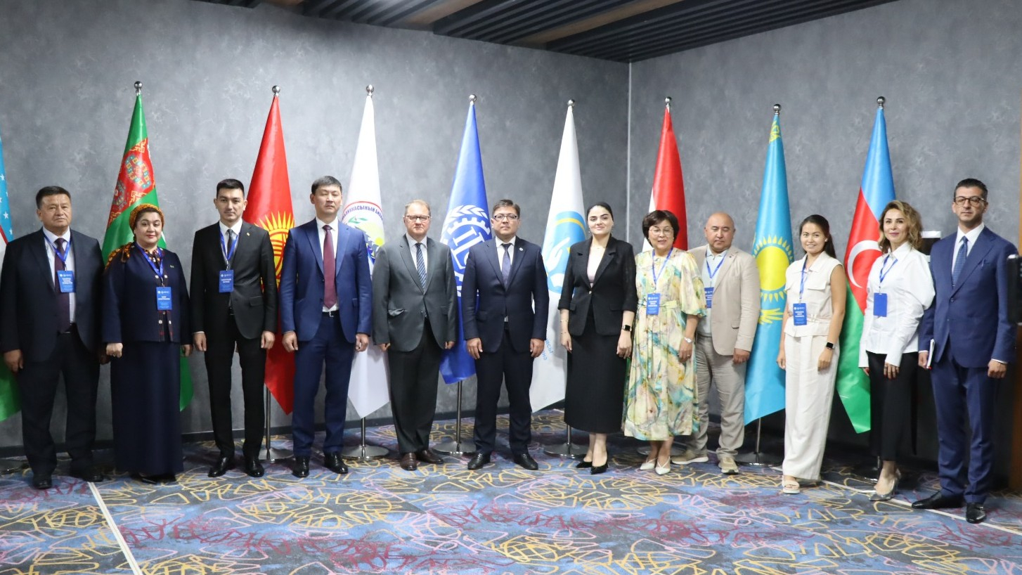 ETİHİ nümayəndə heyəti Qırğızıstanda keçirilən regional seminarda iştirak edib