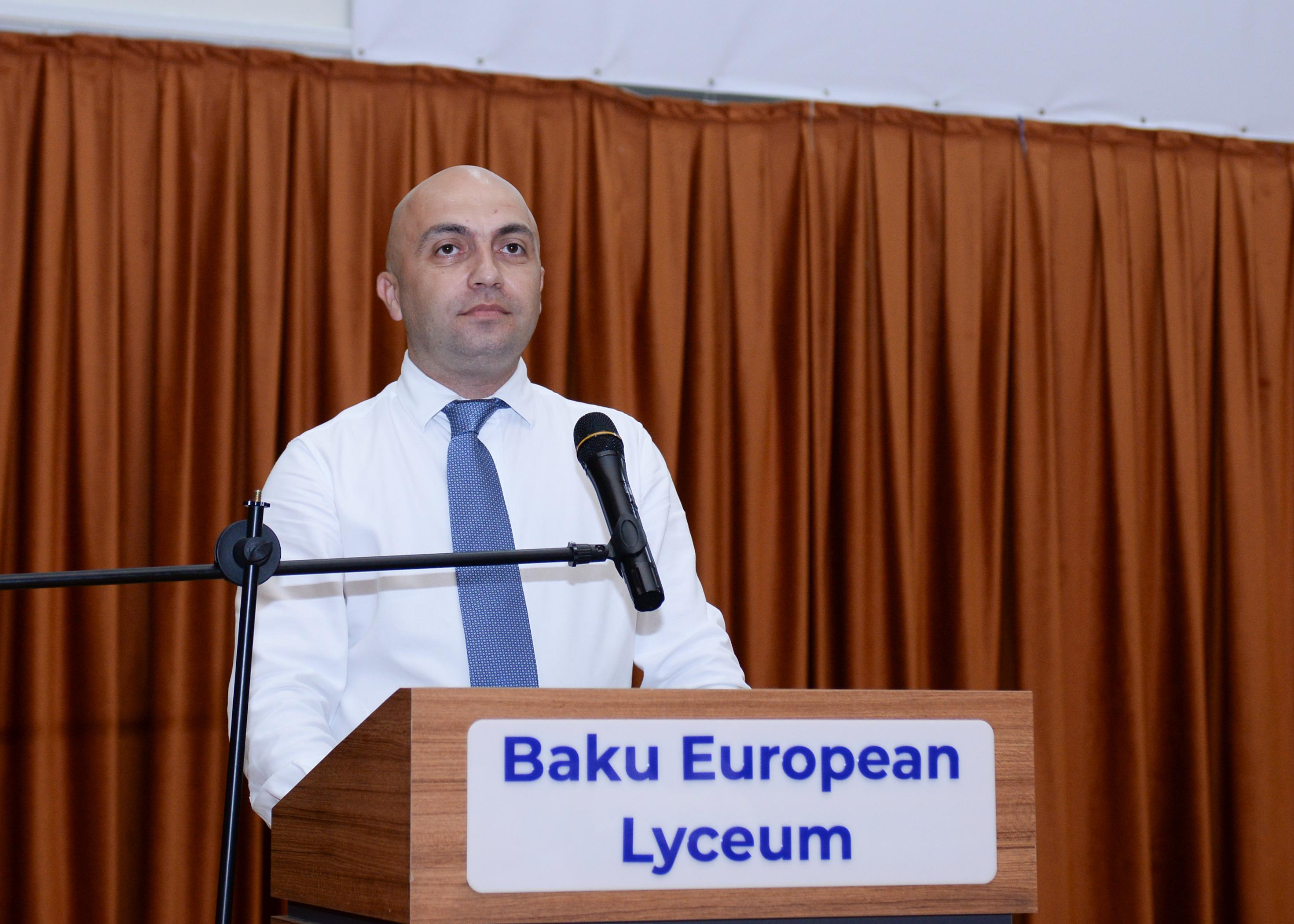 “Təhsil liderləri üçün mini MBA” proqramı yekunlaşdı