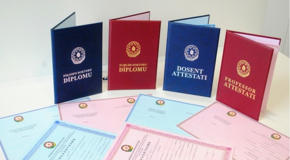 Bu il 335 nəfərə alimlik dərəcəsi verilib