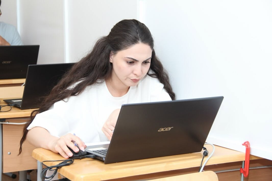 MİQ imtahanlarının ilk günündə davamiyyət 95% olub