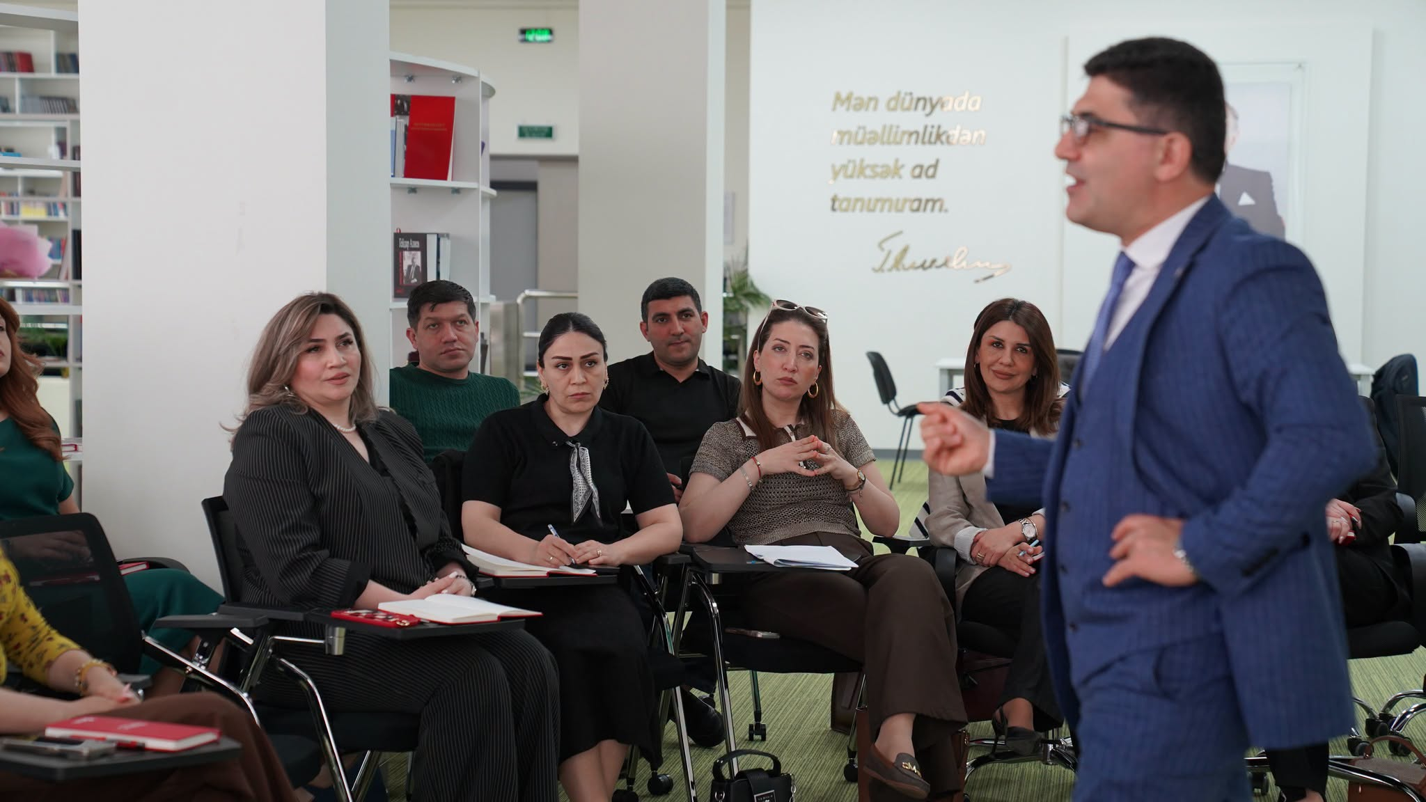 Məktəb rəhbərləri üçün "Mini MBA" layihəsi başa çatıb