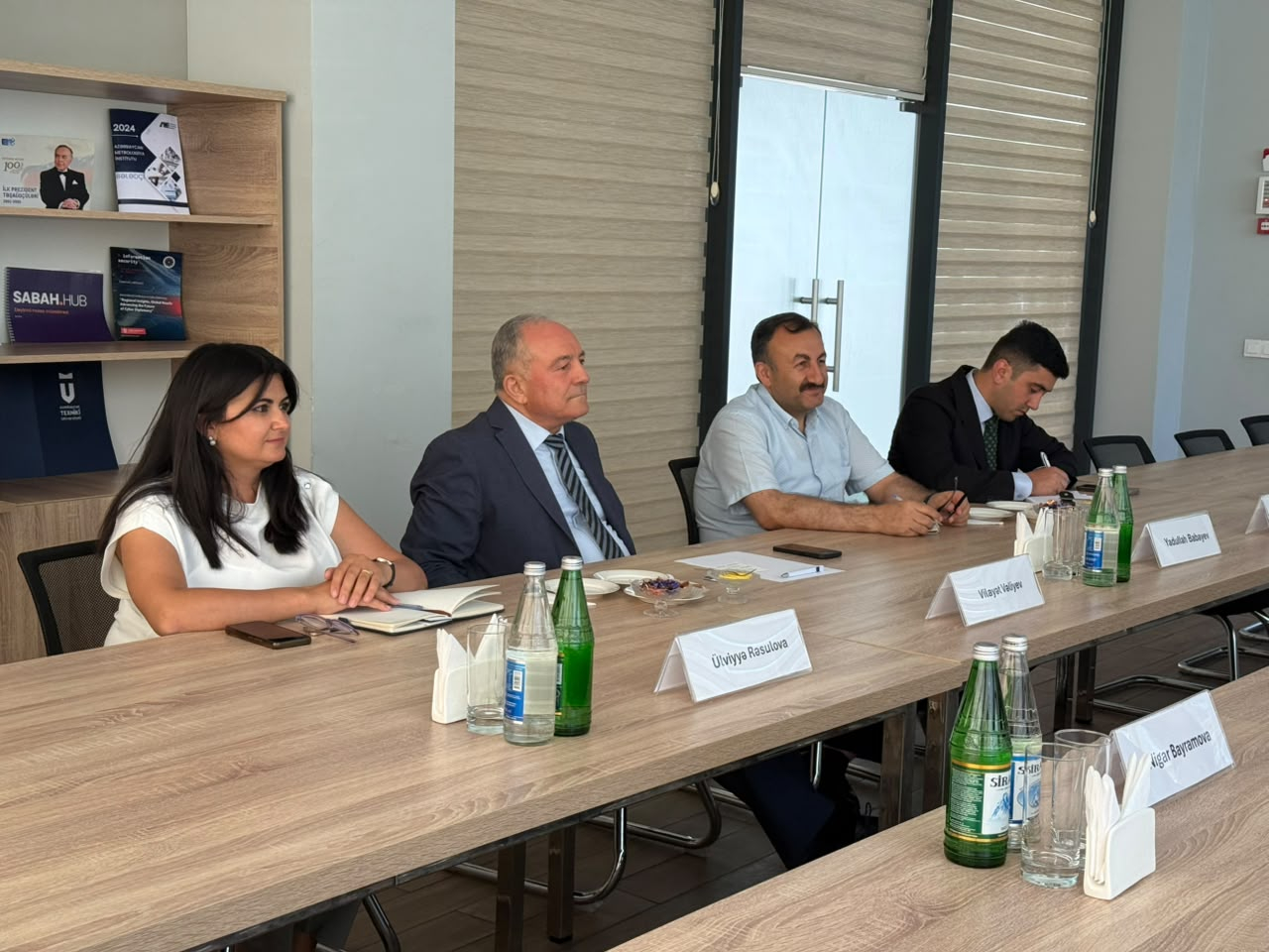 AzTU ilə “AZROKSAN” şirkəti arasında əməkdaşlıq imkanları müzakirə olunub