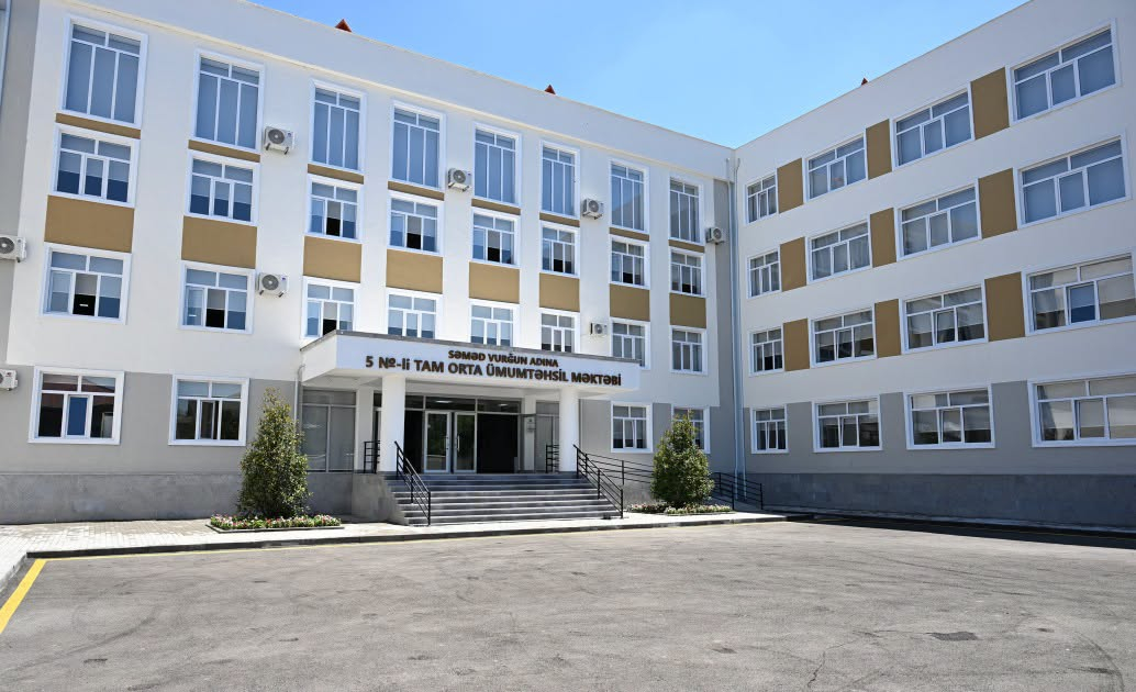 Mərkəzi Aranın 40-dan çox təhsil müəssisəsi təmir edilir