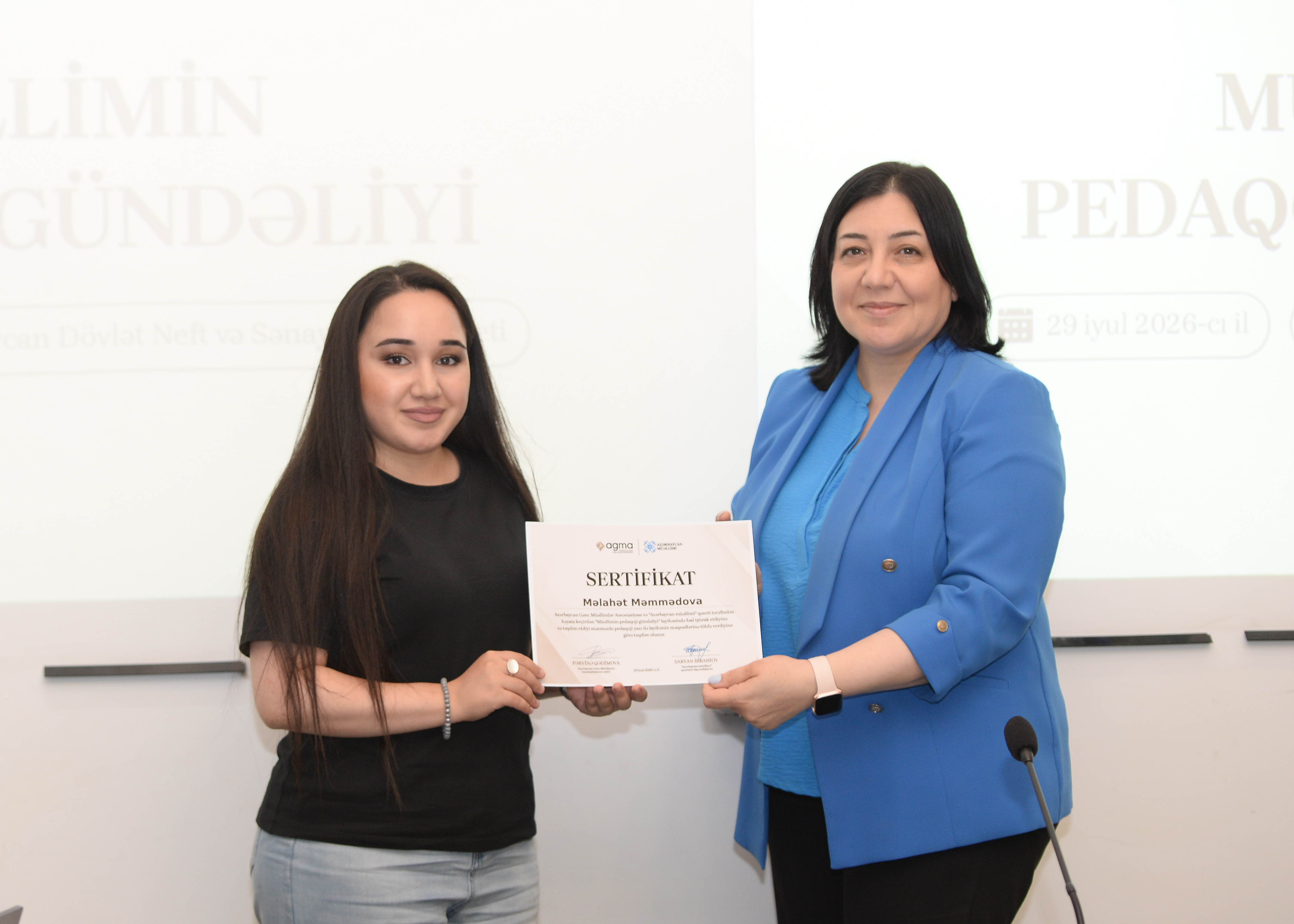 Təcrübələrini yazıya çevirənlər:
