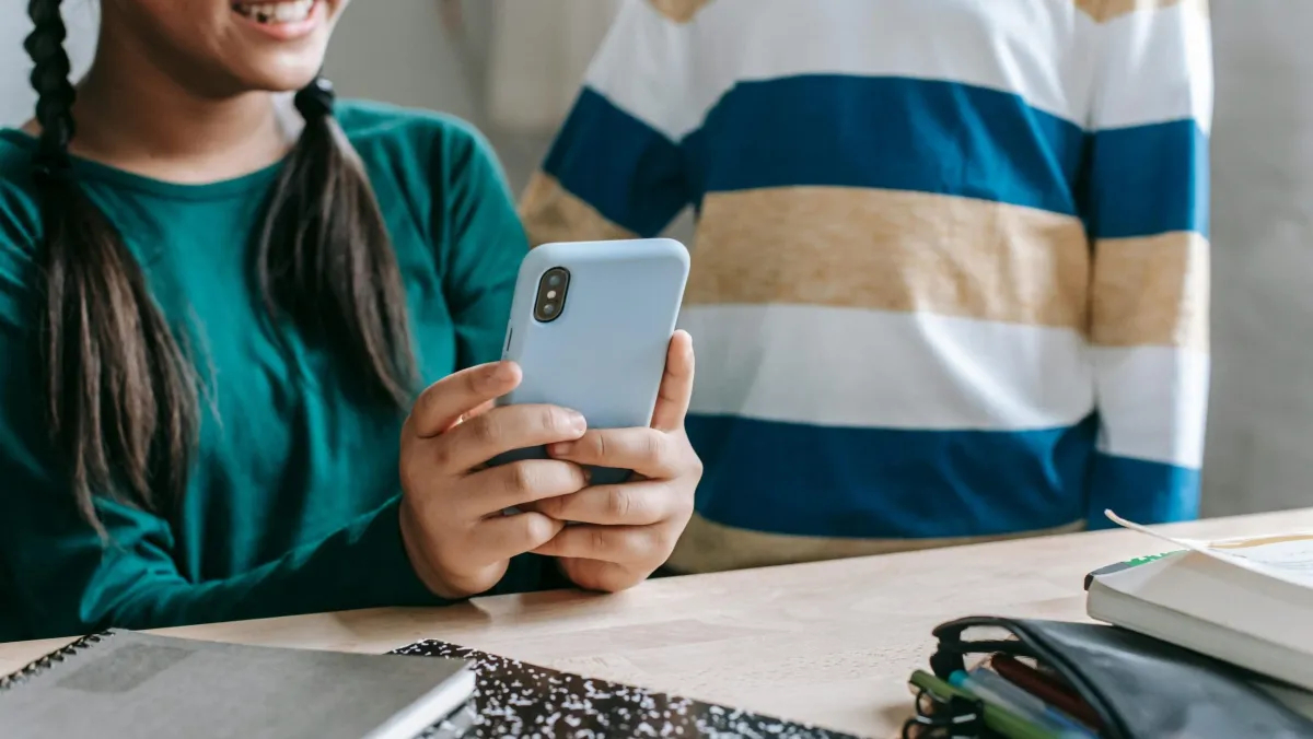 ABŞ-də məktəblərdə mobil telefon qadağasına dəstək artır