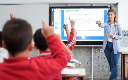 Türkiyədə müəllimlərin xüsusi geyim forması olacaq