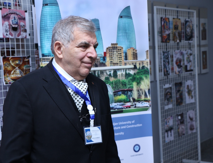 “Elə düşünməyin ki, elmdən pul qazanmaq olmaz”