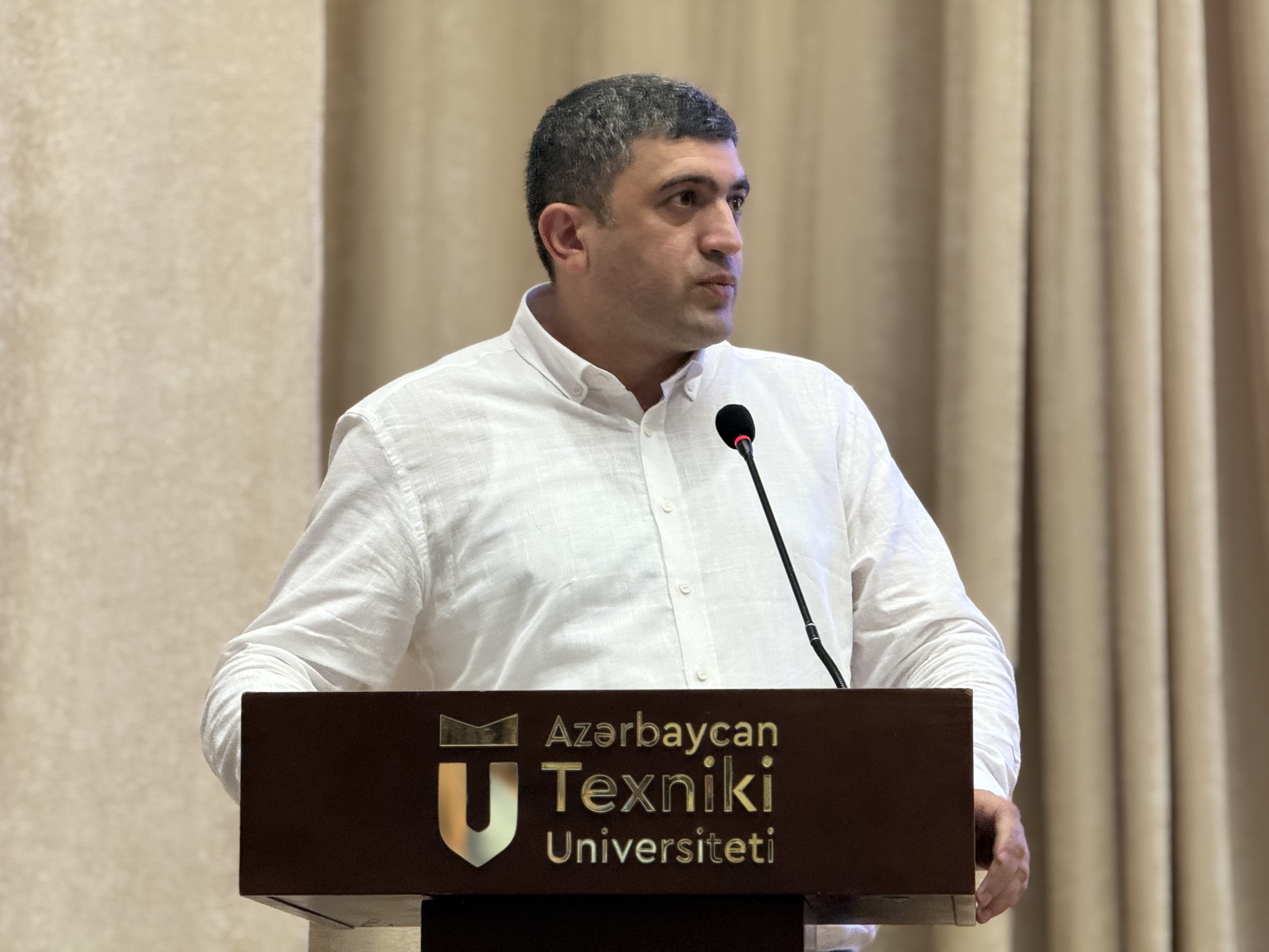 AzTU-da abituriyentlər üçün “Açıq qapı” günü keçirilib