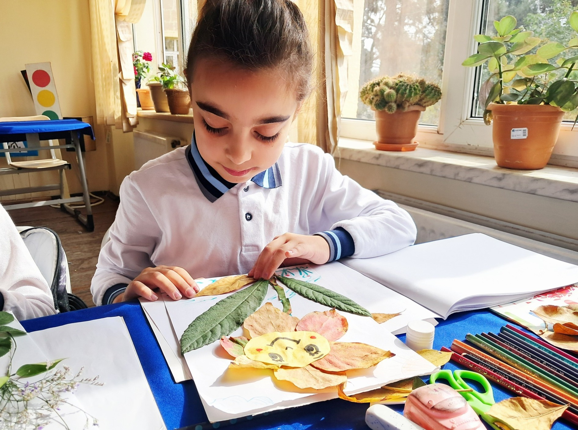 Təsviri incəsənət dərsində: Hər xətt bir düşüncədir