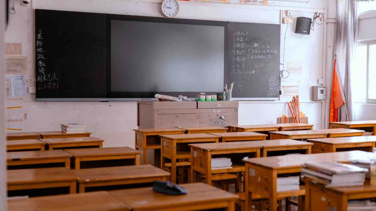 Məktəbyaşlı 93 milyon uşaq təhsildən kənarda qalıb