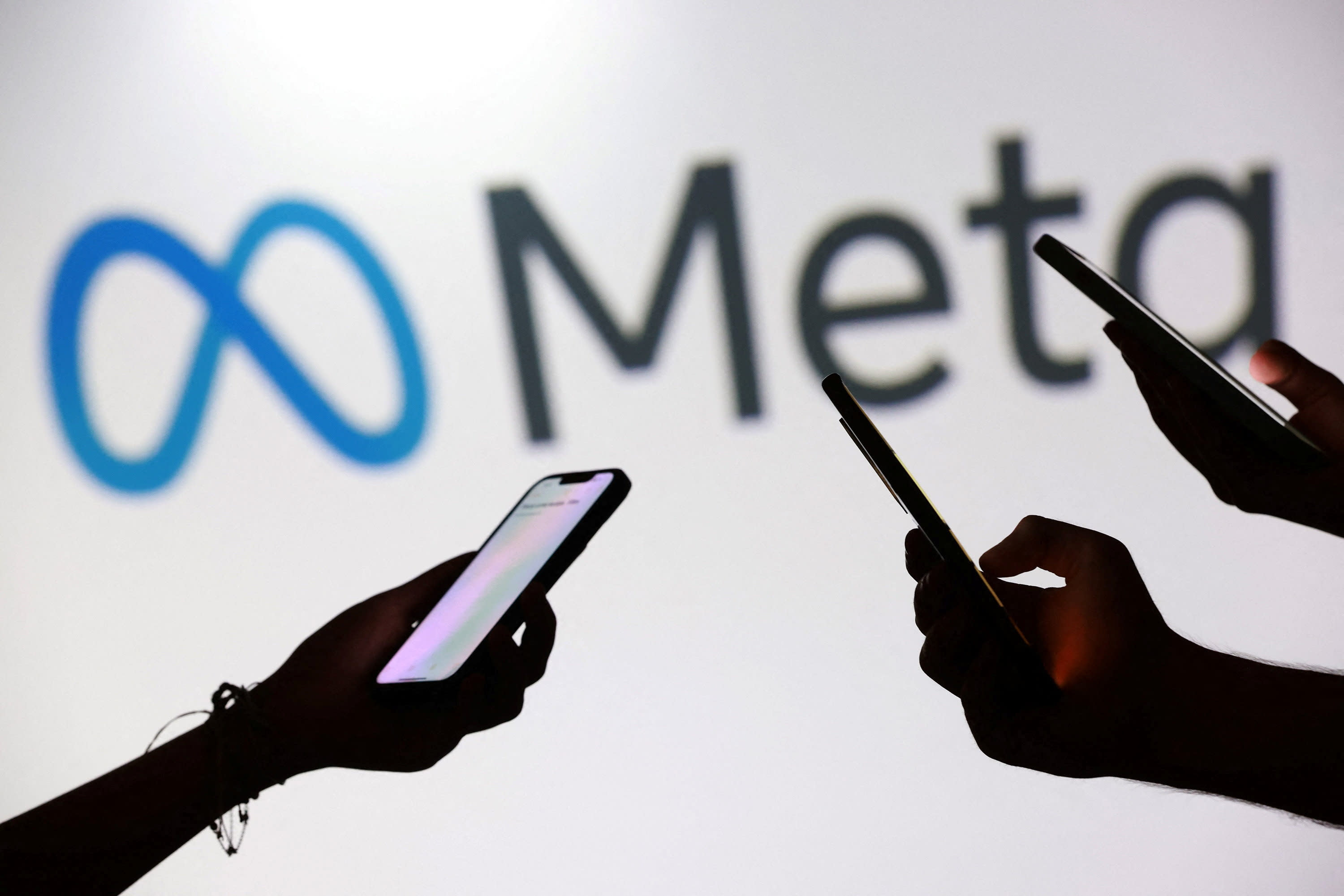 "Meta" uşaqların təhlükəsizliyini qoruya bilmədiyinə görə cərimələndi