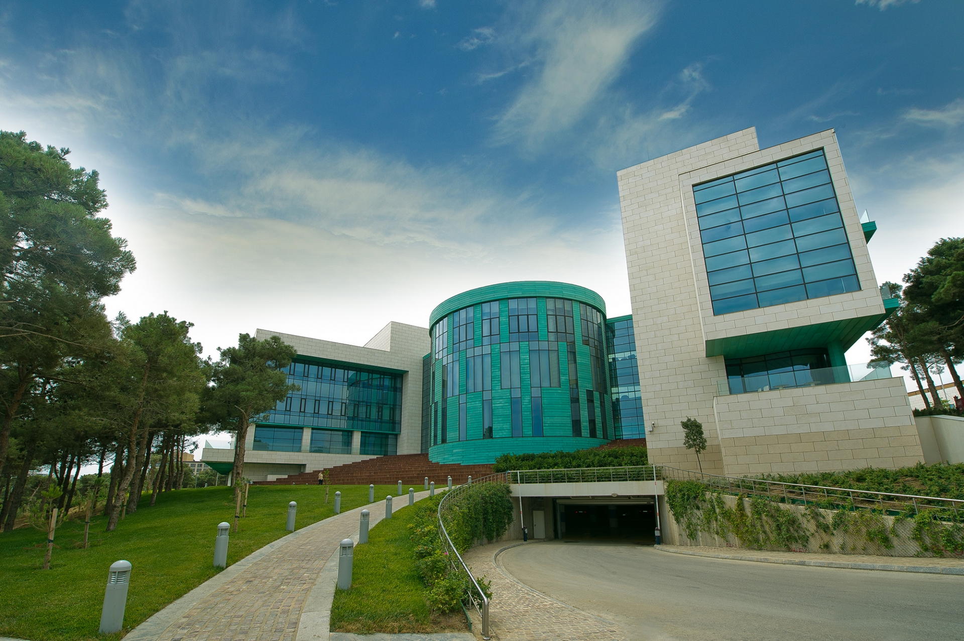 ADA Universiteti yeni təqaüd proqramı elan edib