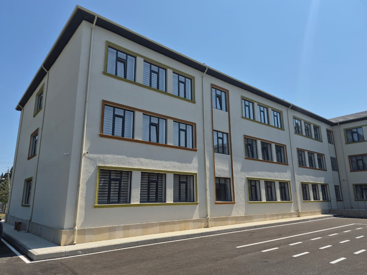 Goranboyda iki yeni məktəb binası tikilir