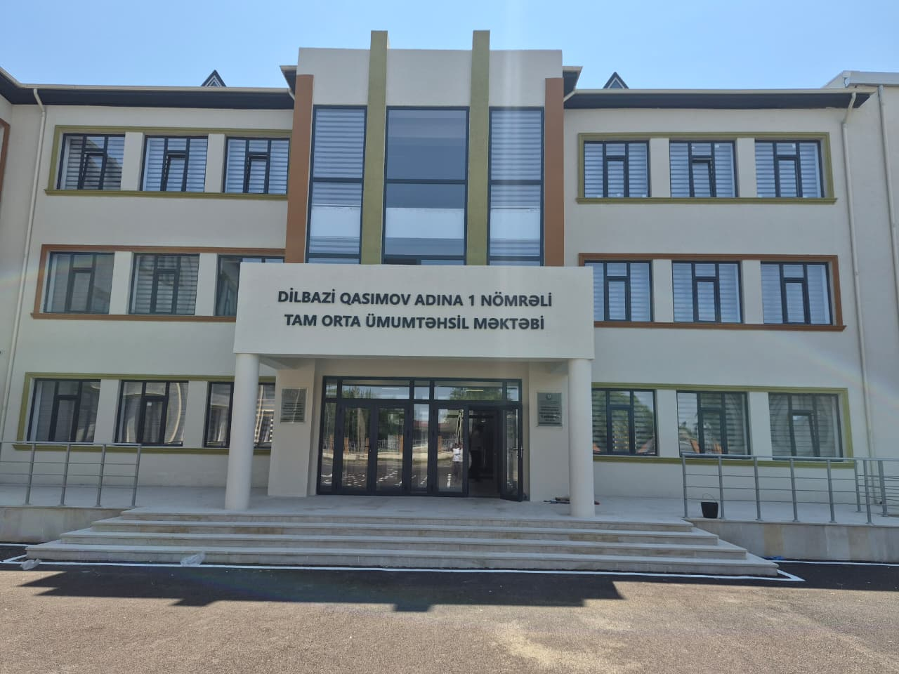 Goranboyda iki yeni məktəb binası tikilir
