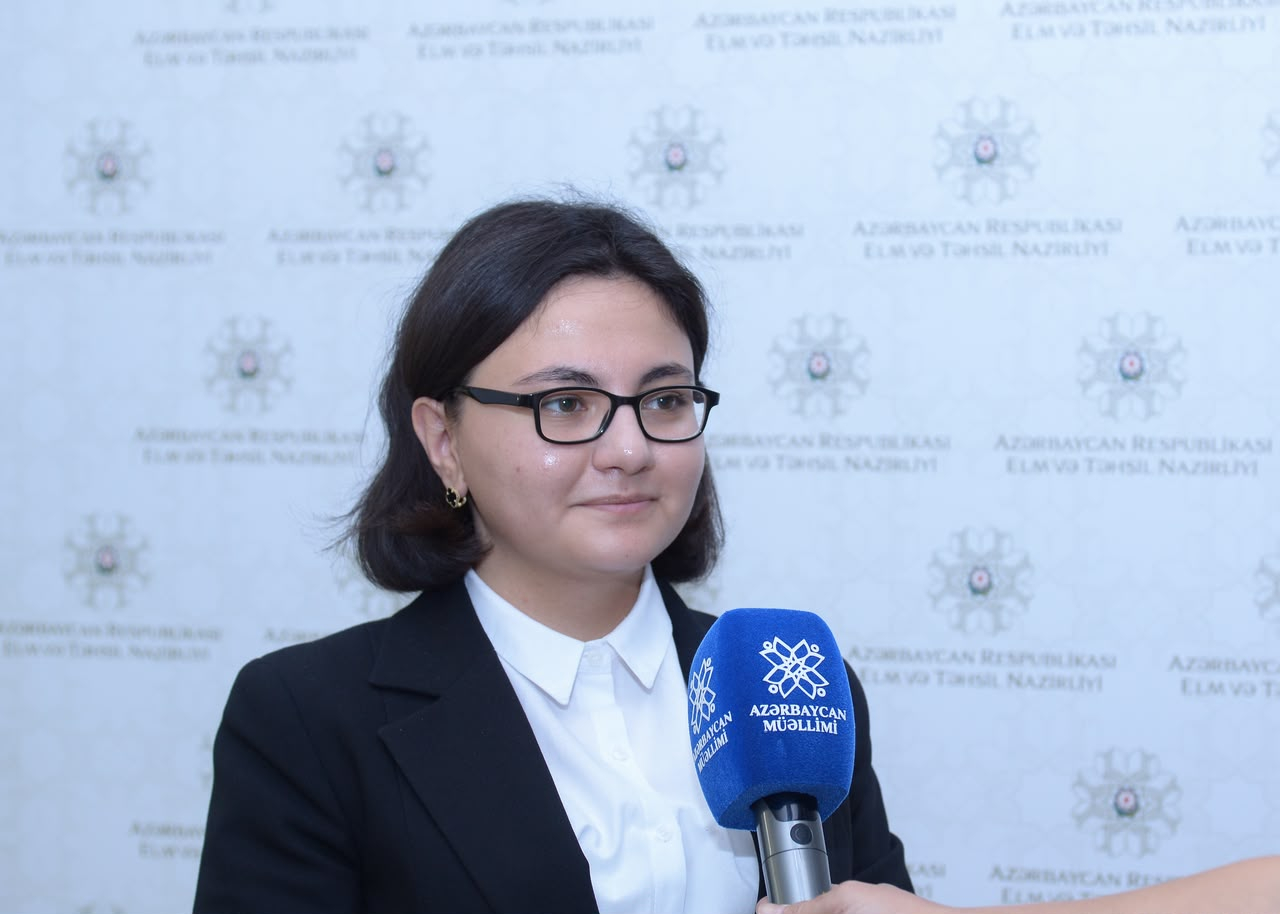 Kitabsevər məktəbli necə "Maarifçi" oldu?