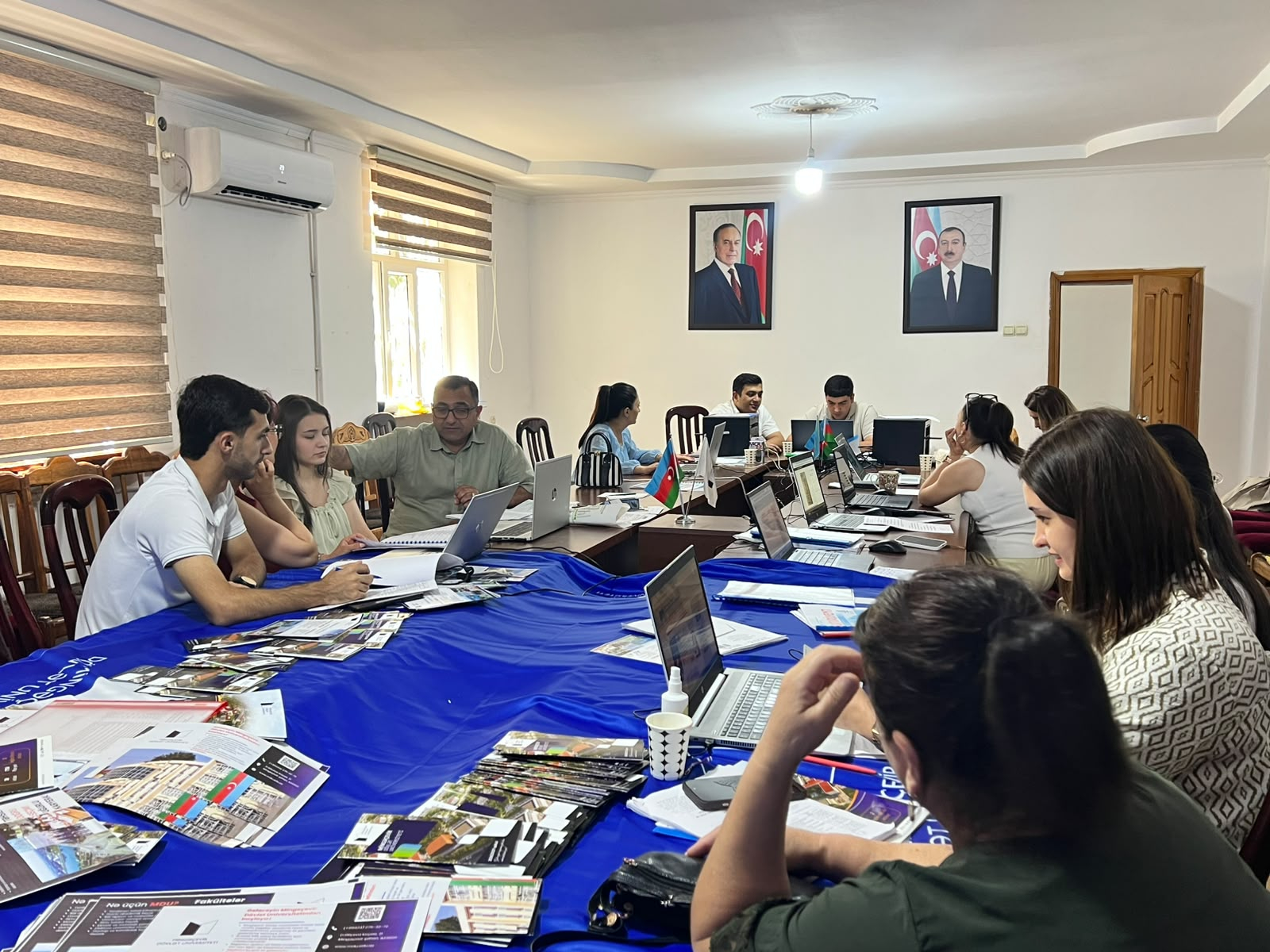 Bakı, yoxsa region: Abituriyentlər universitet seçərkən nələrə diqqət edirlər?