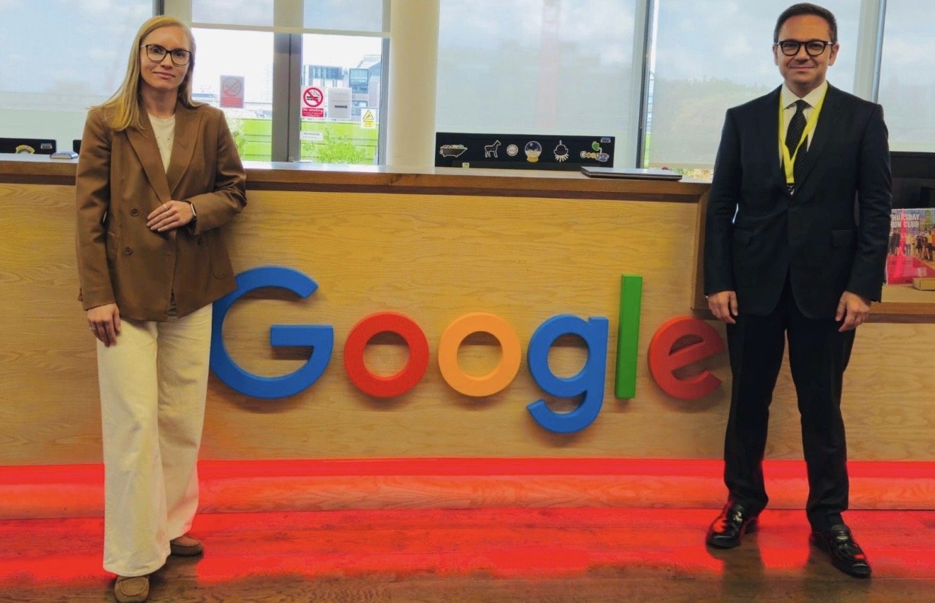 Rəşad Xanlarov “Google for Education” şirkətinin regional rəhbəri ilə görüşüb
